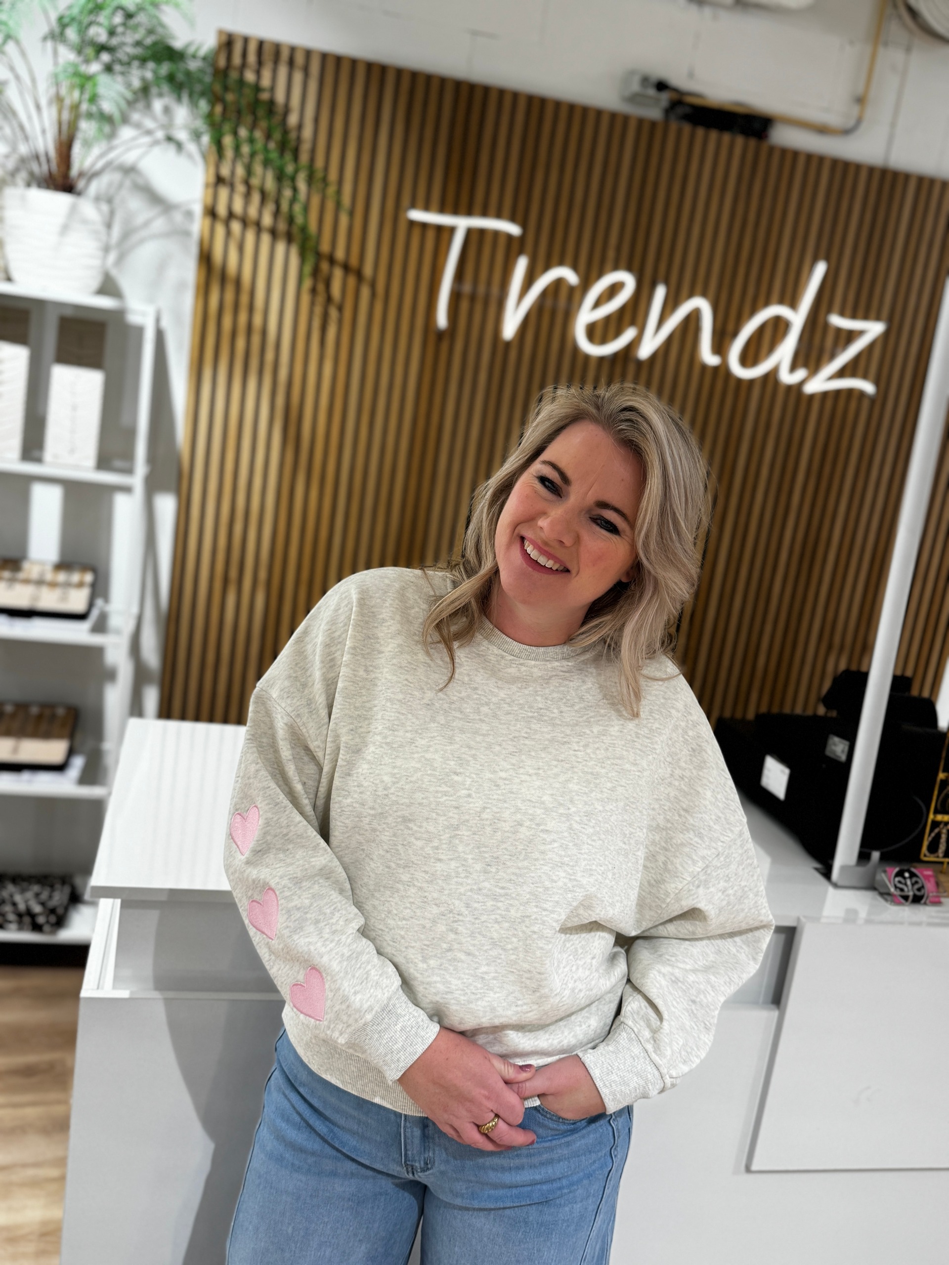 Sweater hearts grijs