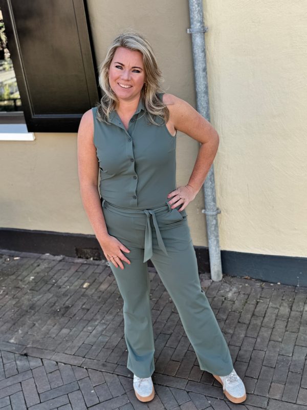 Travelstof jumpsuit mouwloos balsam green - Afbeelding 4