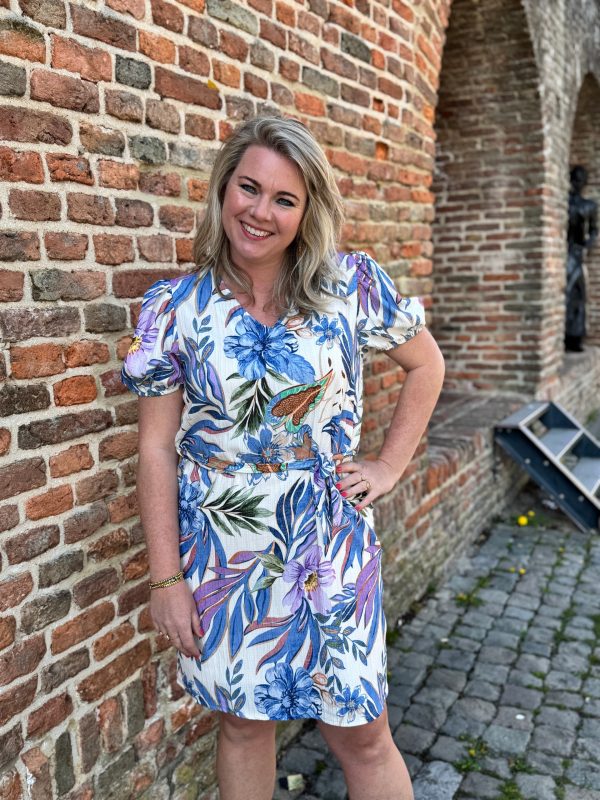 Jurkje Kim flowers blauw