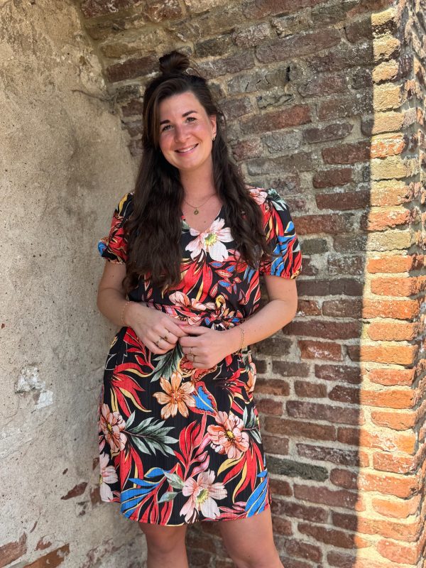 Jurkje Kim flowers zwart