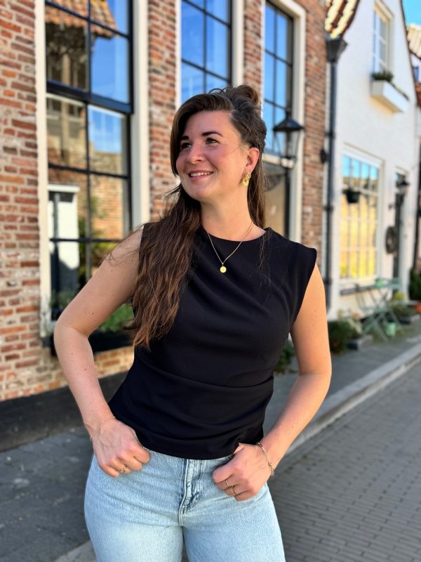 Top Georgina zwart