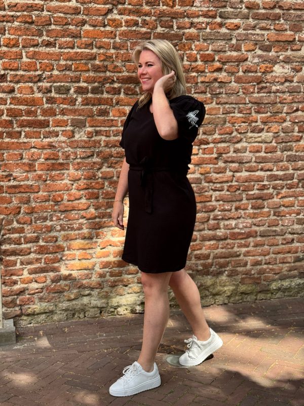 Jurk Amy borduur zwart