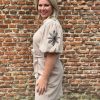 Jurk Amy borduur beige - Afbeelding 2