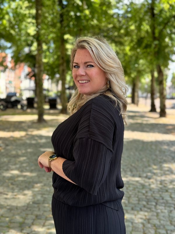 Top Ravenna zwart - Afbeelding 2