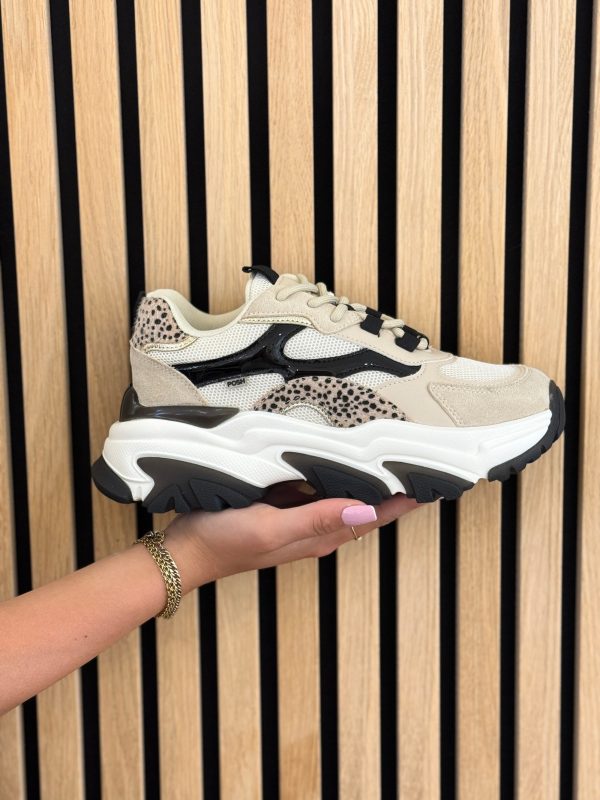 Sneakers 34