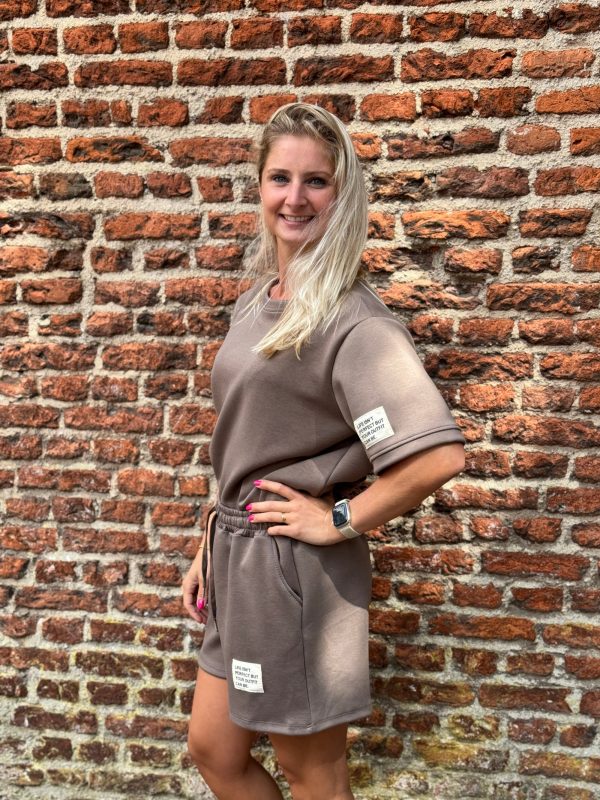 Short & shirt Rebecca taupe - Afbeelding 4