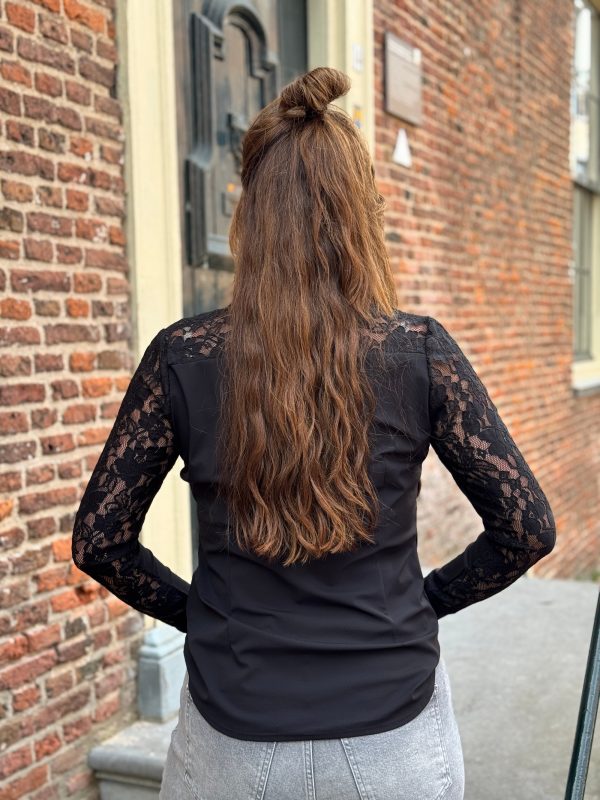 Travelstof blouse Fiene black - Afbeelding 4