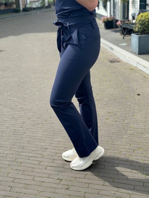 Travelstof broek Heidi flared dark blue - Afbeelding 4