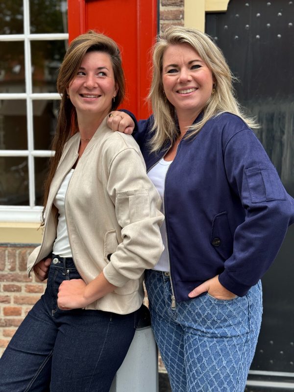 Bomberjasje Elske navy
