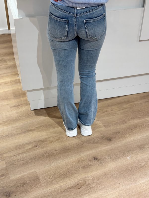 Jeans Flash flared light blue (lengtemaat 32) - Vero Moda - Afbeelding 6