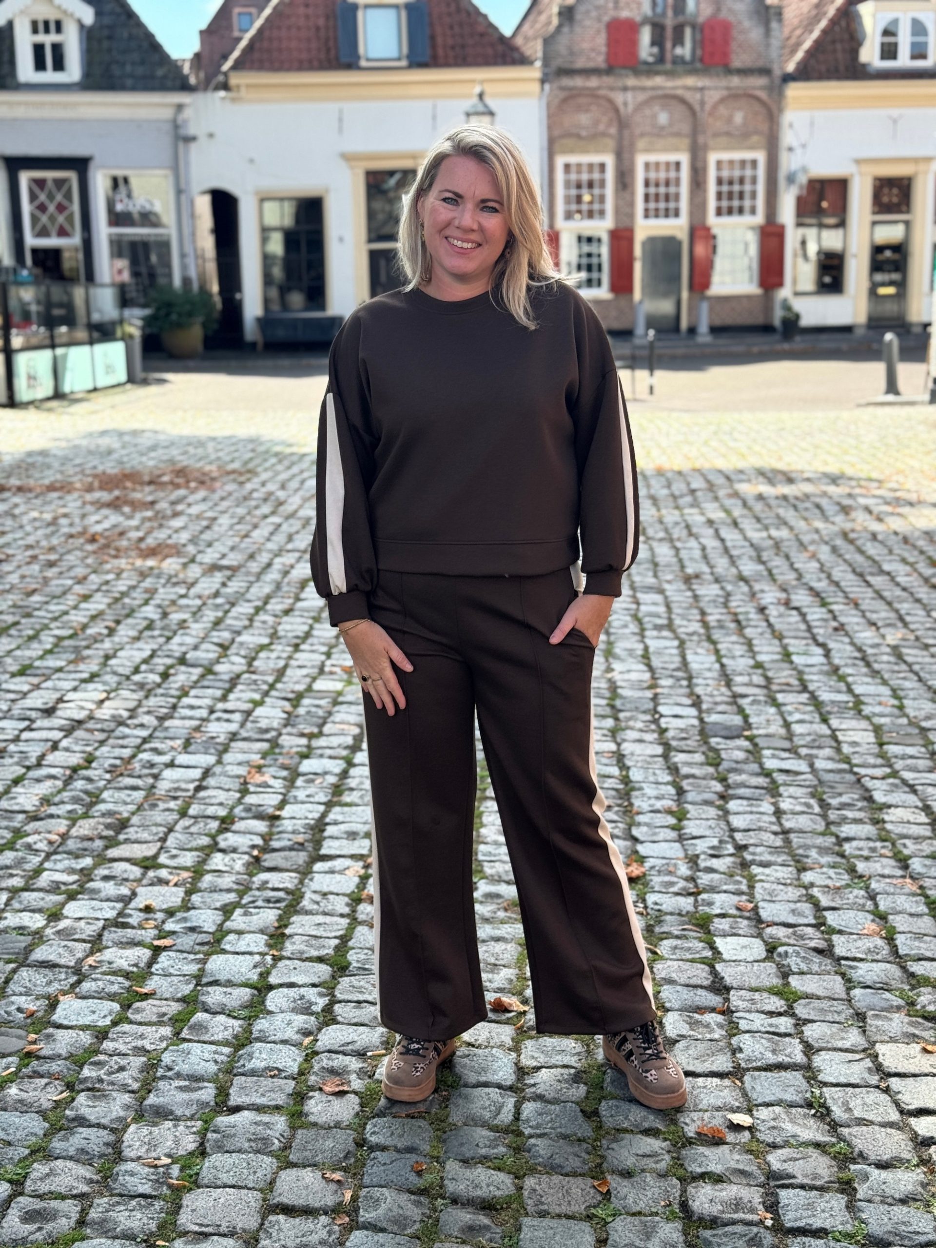 Sweater Lobke choco - Afbeelding 7