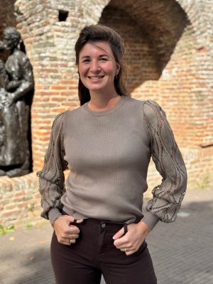 Truitje Renske taupe