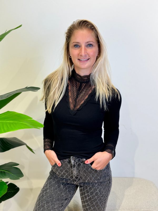 Top Hilde zwart