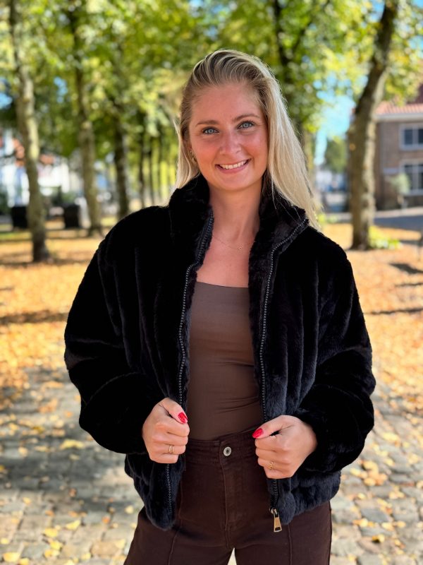 Jasje Ella zwart