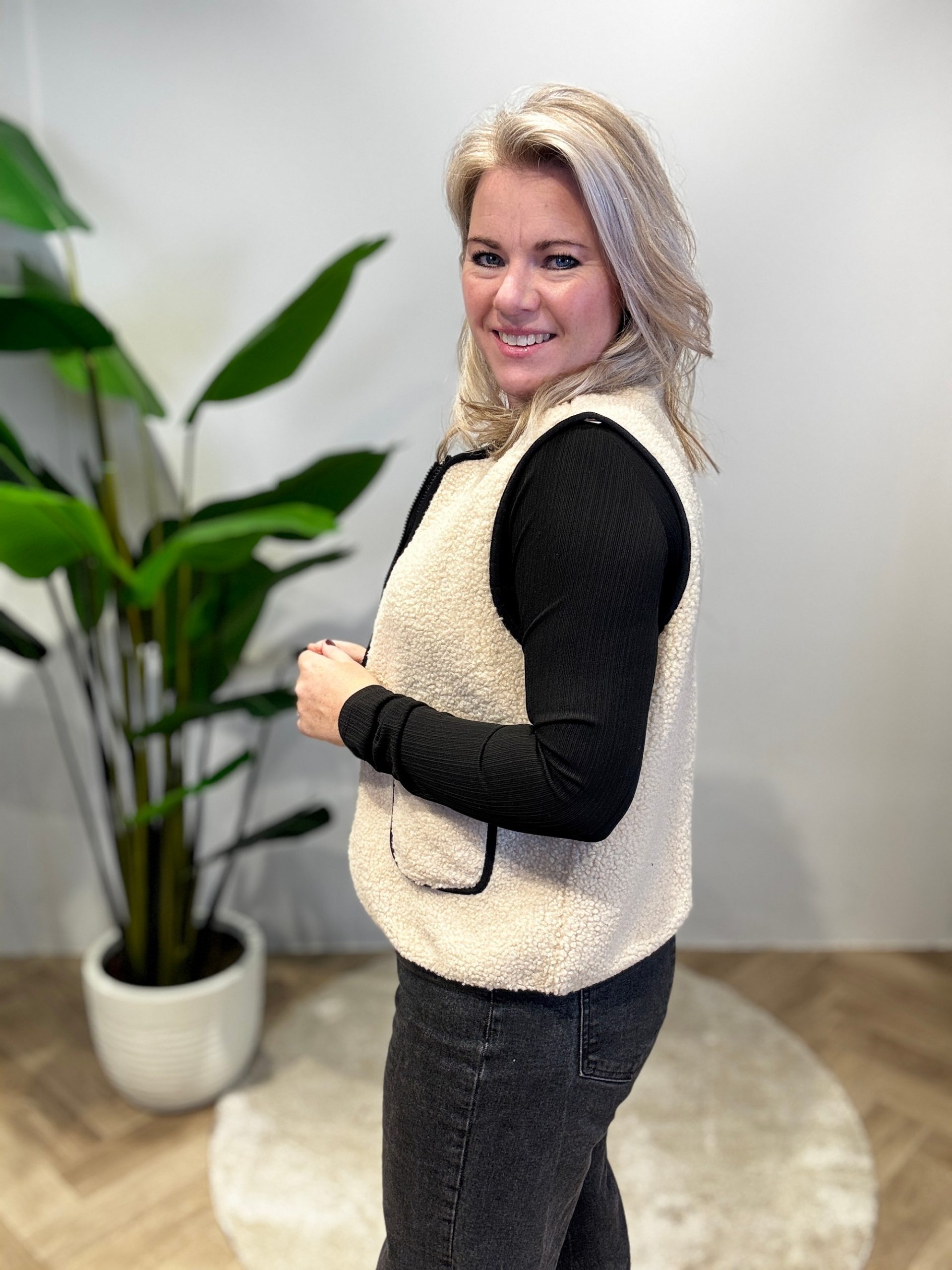 Teddy vestje Ruby - Afbeelding 2