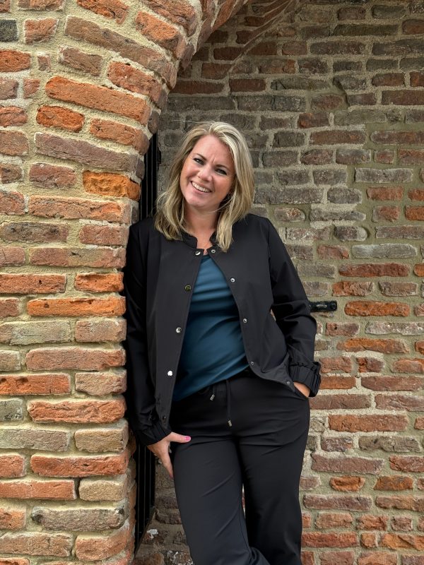 Travelstof bomber Soof black - Afbeelding 8