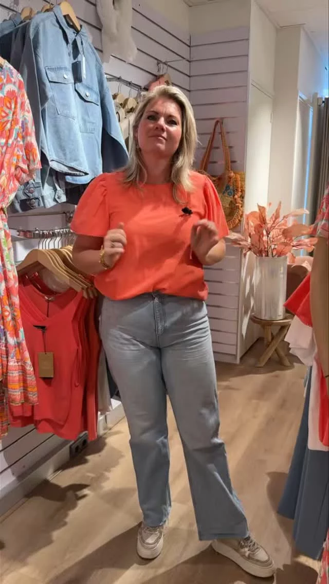 Vandaag zijn we een dagje gesloten maar we laten alvast weer een deel van onze winkel zien 💖🛍️ Morgen vanaf 12:00 uur staan we weer voor jullie klaar 🌸Vandaag shop je online nog lekker met GRATIS VERZENDING 🥳✨